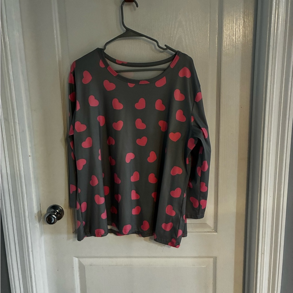 Adorable  long sleeve top